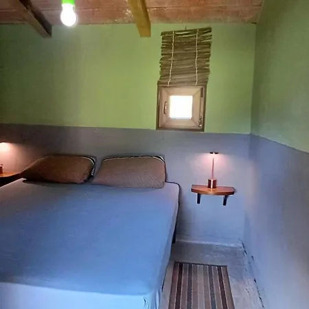 Campsite Back To Nature Basic Hut Casa Biron *